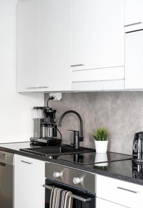 Apartment Near The Train Station, Free Parking &Netflix Kuopio Exterior photo